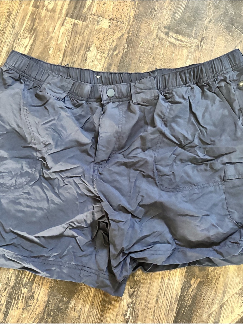 Columbia Navy Elastic Waist Shorts